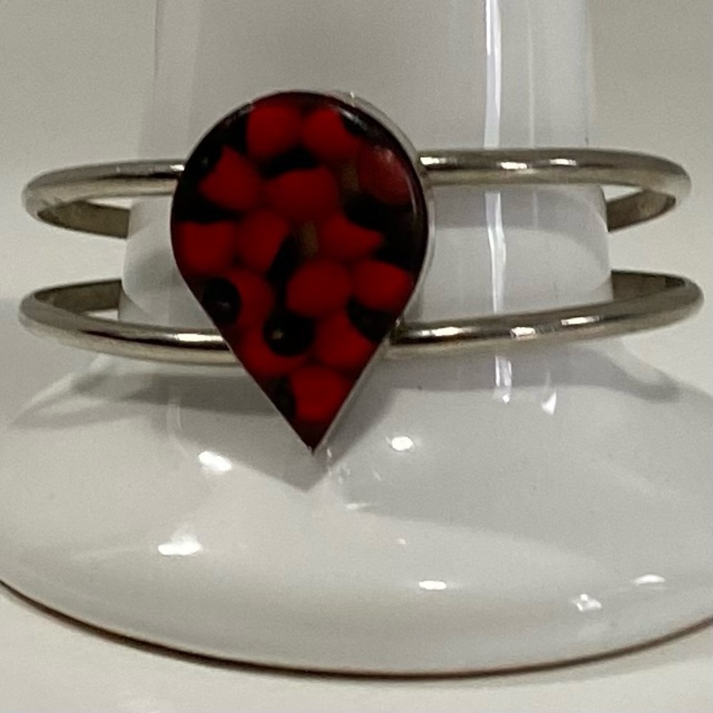 Teardrop red and black bead resin silver tone cuff bangle bracelet. Used.